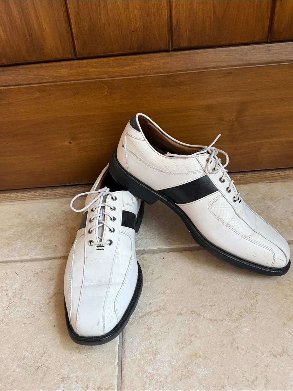 FootJoy ICON White and Black Leather Golf Shoes
